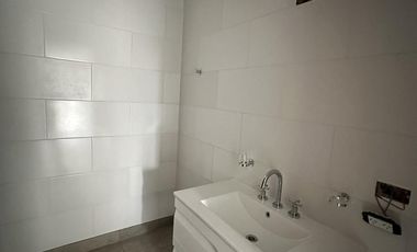 VENTA Casa a estrenar en jardines de Esther