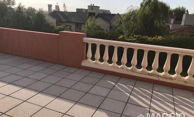 CASA VENTA LUJAN BARRIO CERRADO ARROYO DULCE