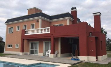 CASA VENTA LUJAN BARRIO CERRADO ARROYO DULCE