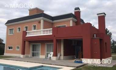 CASA VENTA LUJAN BARRIO CERRADO ARROYO DULCE