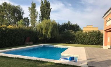 CASA VENTA LUJAN BARRIO CERRADO ARROYO DULCE