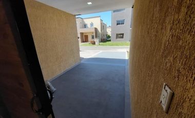 Casa en venta - 4 dormitorios 4 baños - 5 cochera - 600 mts2  - Guernica