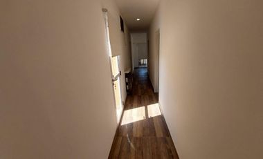 Casa en venta - 4 dormitorios 4 baños - 5 cochera - 600 mts2  - Guernica