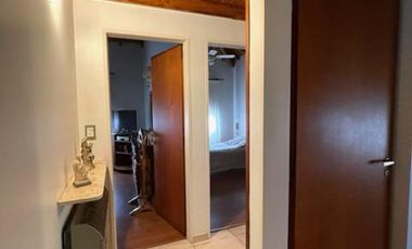 Duplex en esquina en  Venta Quilmes
