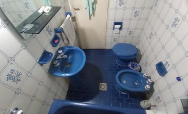 Excelente Casa Ph 3 Amb. al Frente  en Ramos Mejía  -