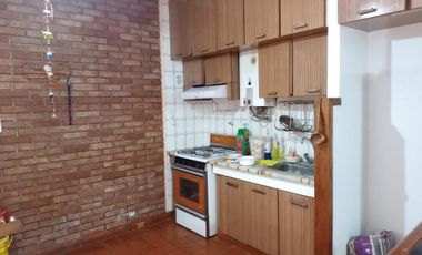 Excelente Casa Ph 3 Amb. al Frente  en Ramos Mejía  -