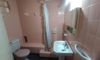 Excelente Casa Ph 3 Amb. al Frente  en Ramos Mejía  -