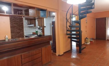 Excelente Casa Ph 3 Amb. al Frente  en Ramos Mejía  -