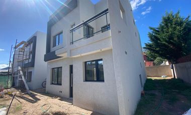 PH EN VENTA EN NUEVO BARRIO SAN RAFAEL -GAS NATURAL