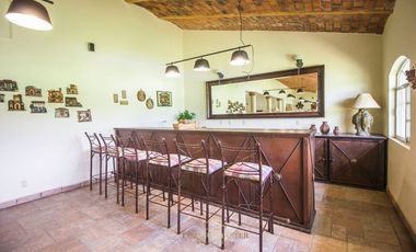 Casa campestre dentro de Coto Privado en San Isidro Mazatepec
