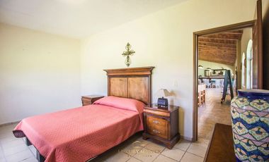 Casa campestre dentro de Coto Privado en San Isidro Mazatepec