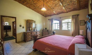 Casa campestre dentro de Coto Privado en San Isidro Mazatepec