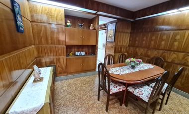 CASA 5 AMB, CON QUINCHO/PATIO Y GARAGE - RAMOS MEJIA