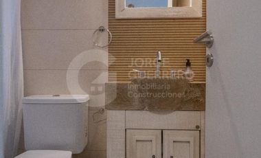 Imponente casa finalizada 2022 , de 5 habitaciones en suite, con pileta climatizada y jacuzzi.