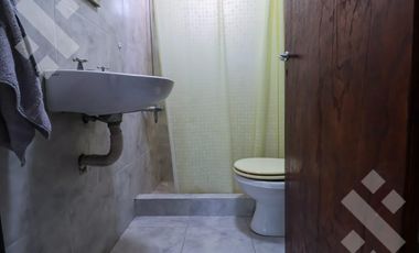 En Venta, Casa de 2 Dormitorios con piscina,  Lago Pellegrini