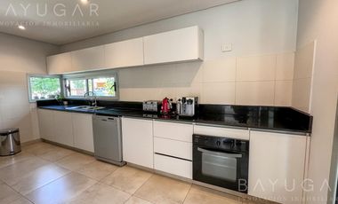 Venta OPORTUNIDAD Casa en Altos de Campo Grande /  Pilar
