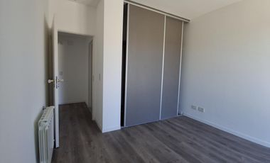 Venta  1 Dormitorio Barrio   8 Sauces cochera Funes