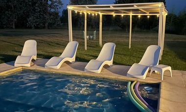 Casa en venta - 3 Dormitorios 2 Baños - 11.250Mts2 - San Miguel del Monte