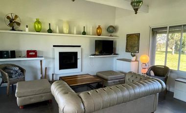 Casa en venta - 3 Dormitorios 2 Baños - 11.250Mts2 - San Miguel del Monte