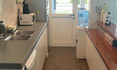Casa en venta - 3 Dormitorios 2 Baños - 11.250Mts2 - San Miguel del Monte
