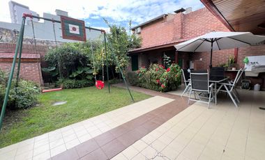 Casa 4 ambientes VENTA Lanus
