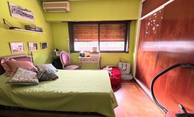 Casa 4 ambientes VENTA Lanus