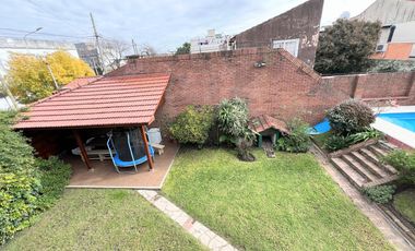 Casa 4 ambientes VENTA Lanus