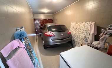 Casa 4 ambientes VENTA Lanus