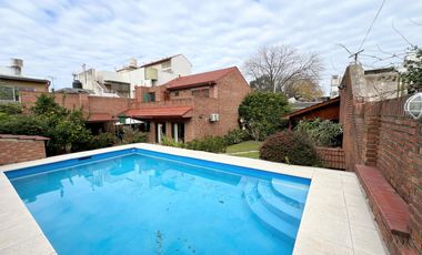 Casa 4 ambientes VENTA Lanus