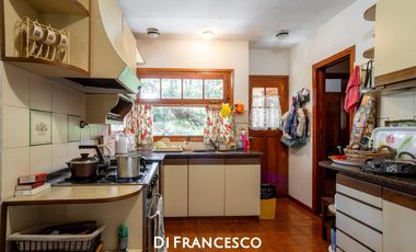 Casa de  5 ambientes en Venta en Pinamar - Fragata La Victoria 3852 - Retasada