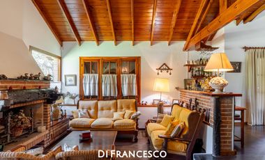 Casa de  5 ambientes en Venta en Pinamar - Fragata La Victoria 3852 - Retasada