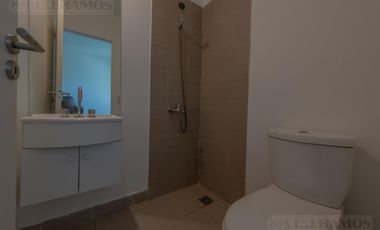Venta de casa 4 ambientes (con RENTA) en Canton Islas PG
