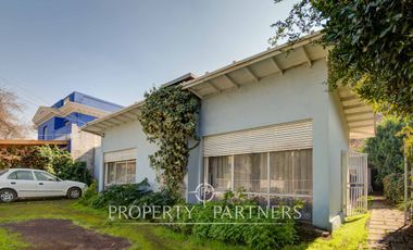 Casa para remodelar cercana a colegio Mariano de Schoenstatt, Providencia