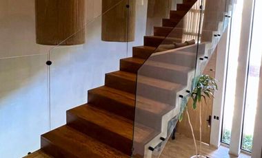 CASA DE LUJO EN VENTA VIA CUMBRES
