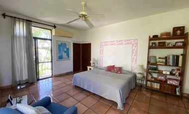 CASA EN VENTA EN RESIDENCIAL LA PUNTA EN MANZANILLO