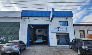 Local Comercial en Venta en Local y Galpón - 21 de Mayo Central