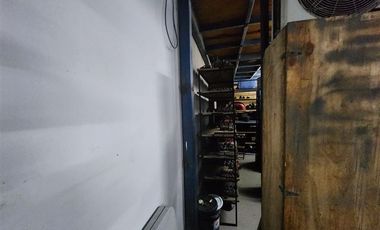 Local Comercial en Venta en Local y Galpón - 21 de Mayo Central