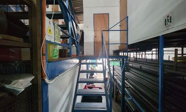 Local Comercial en Venta en Local y Galpón - 21 de Mayo Central