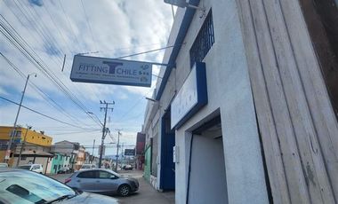 Local Comercial en Venta en Local y Galpón - 21 de Mayo Central
