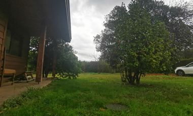 VENDO PARCELA CON CASA Y PISCINA A 5 MINUTOS DE LOS ÁNGELES