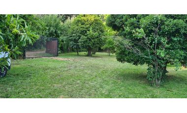 VENDO PARCELA CON CASA Y PISCINA A 5 MINUTOS DE LOS ÁNGELES