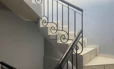 Casa en venta en Col. Bernardo Cobos, Irapuato, Gto.