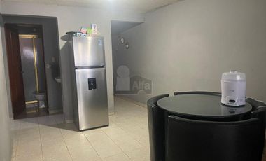 Casa en venta en Col. Bernardo Cobos, Irapuato, Gto.