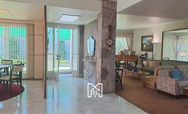 Venta de casa Coyoacán casi esq. con LaComer M. A. de Quevedo caben 13 coches
