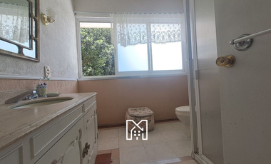 Venta de casa Coyoacán casi esq. con LaComer M. A. de Quevedo caben 13 coches