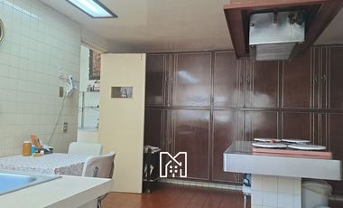 Venta de casa Coyoacán casi esq. con LaComer M. A. de Quevedo caben 13 coches