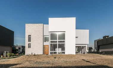 Casa 4 amb Tierras del Mar