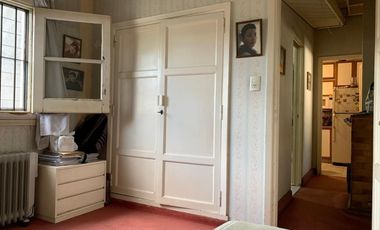 Villa Adelina, Casa A  Refaccionar Con Lindo Jardín En Muy Buena Ubicación