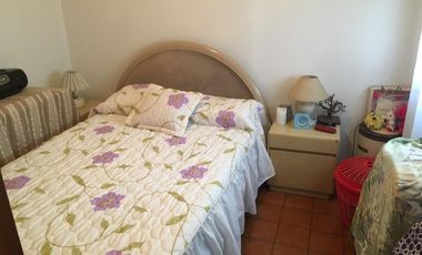Departamento tipo casa de 3 Ambientes con dos patios descubiertos