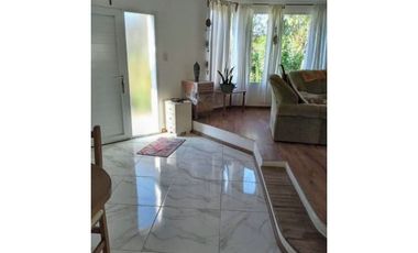 Casa en venta • Dos Dormitorios • San Gregorio • Santa Fe